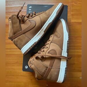 Nike Dunk High Premium